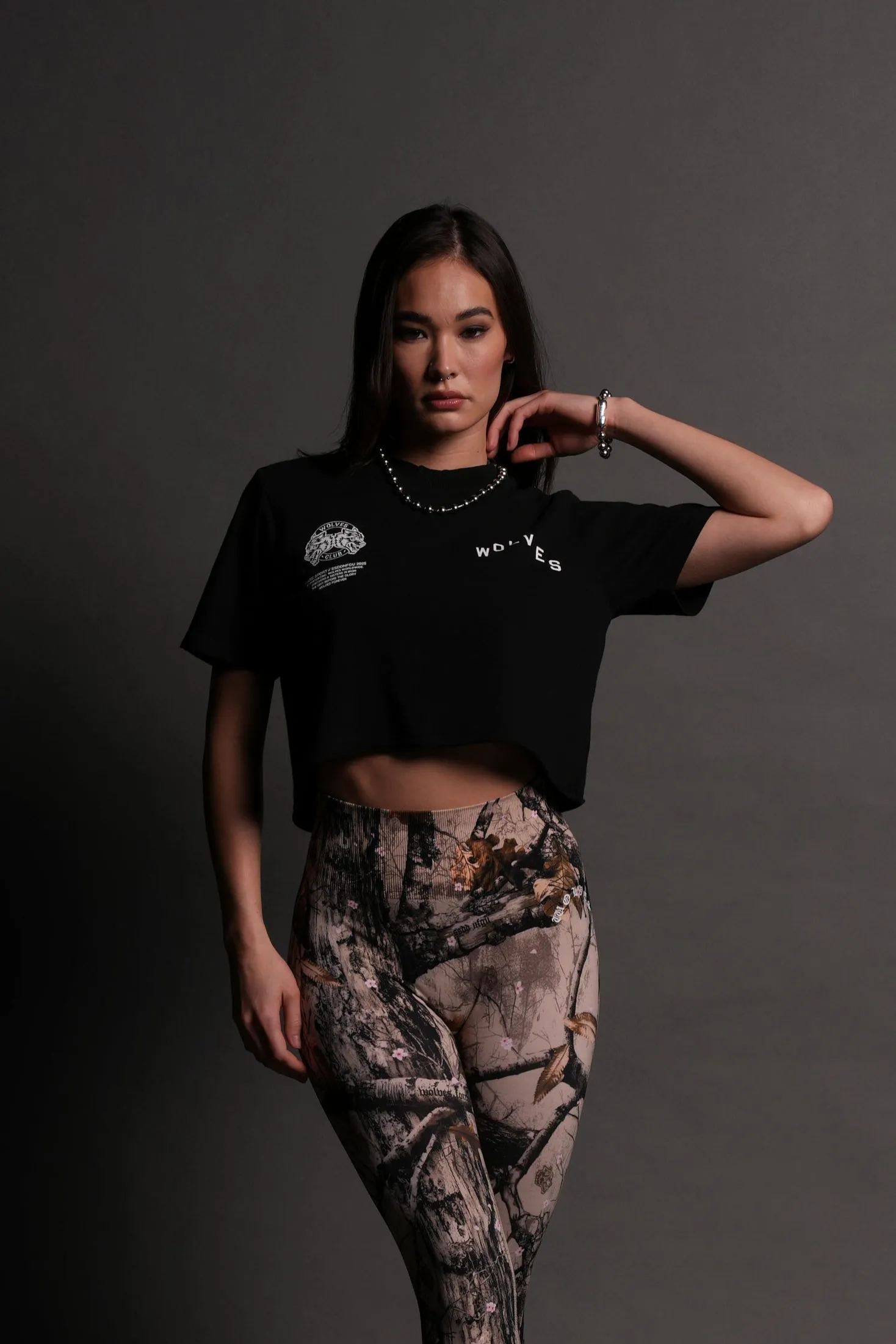 Pyramid V2 "Premium" (Cropped) Tee in Black