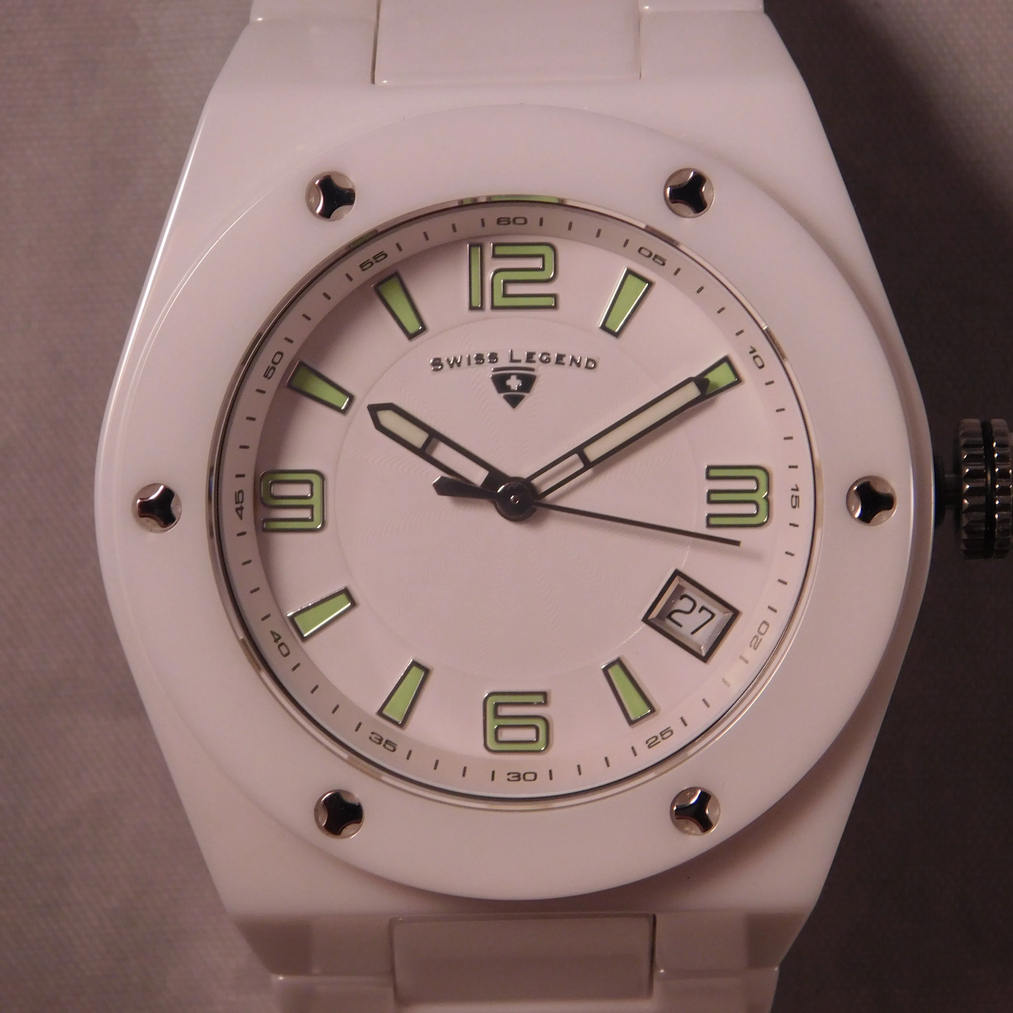 Swiss Legend Throttle White Ceramic Date New Battery Mens Watch....40mm